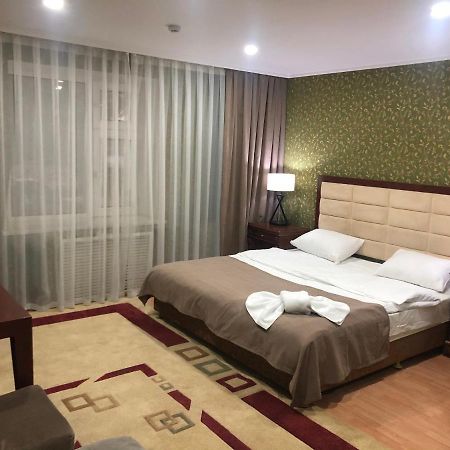 Hotel Inju Astana Ngoại thất bức ảnh